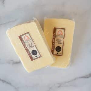 CHS CHED POUR ME A SLICE